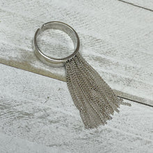 Load image into Gallery viewer, Metal Couture Ring