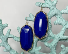 Load image into Gallery viewer, Coraline