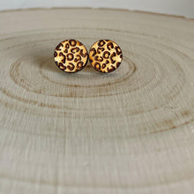 Load image into Gallery viewer, Safari