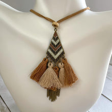 Load image into Gallery viewer, Broken Arrow Necklace
