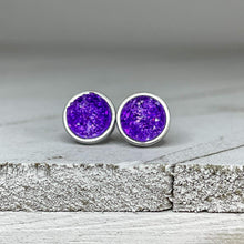 Load image into Gallery viewer, Ultraviolet