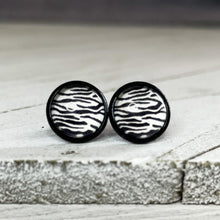 Load image into Gallery viewer, Into The Wild