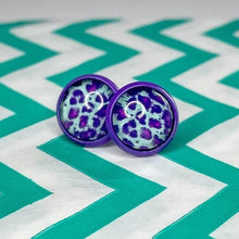 Load image into Gallery viewer, Nine Lives