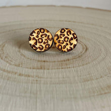 Load image into Gallery viewer, Safari