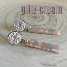 Load image into Gallery viewer, Color My World