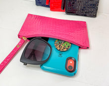 Load image into Gallery viewer, Crocodile Rock Wristlet