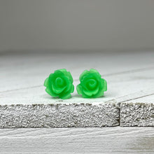 Load image into Gallery viewer, Rosebud