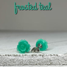 Load image into Gallery viewer, Rosebud