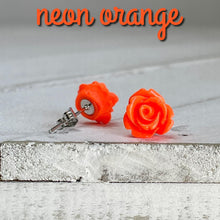 Load image into Gallery viewer, Rosebud