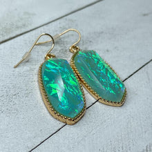 Load image into Gallery viewer, Maui