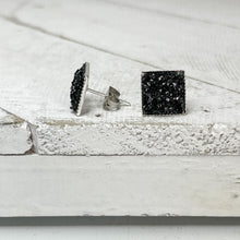 Load image into Gallery viewer, Raven