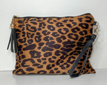 Load image into Gallery viewer, Prowlin' Versatile Bag