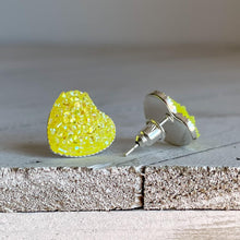 Load image into Gallery viewer, Belle