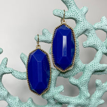 Load image into Gallery viewer, Coraline