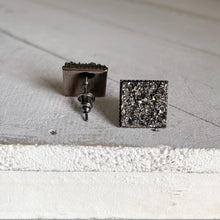 Load image into Gallery viewer, Heavy Metal