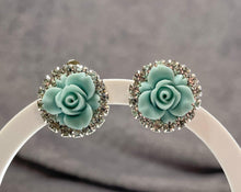 Load image into Gallery viewer, Luxurious