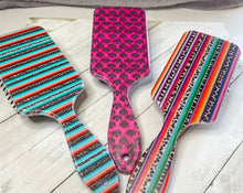 Load image into Gallery viewer, Western Paddle Brush