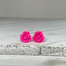 Load image into Gallery viewer, Rosebud