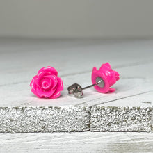 Load image into Gallery viewer, Rosebud