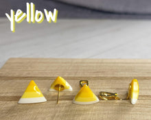 Load image into Gallery viewer, Bermuda Triangle