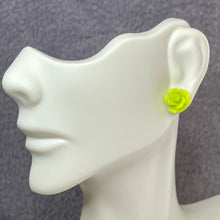 Load image into Gallery viewer, Rosebud