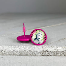 Load image into Gallery viewer, Dolly