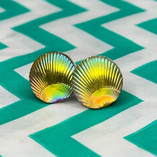 Load image into Gallery viewer, Yellow Scallop