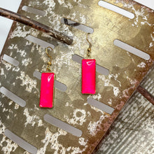 Load image into Gallery viewer, Pretty Reckless