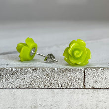 Load image into Gallery viewer, Rosebud