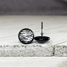 Load image into Gallery viewer, Into The Wild