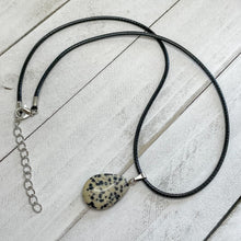 Load image into Gallery viewer, DeVille Necklace