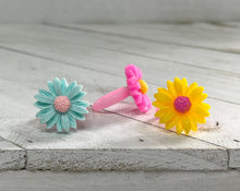 Load image into Gallery viewer, Flower Power-Kid's Ring Set