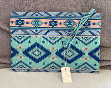 Load image into Gallery viewer, Easy Breezy Wristlet