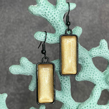 Load image into Gallery viewer, Goldie