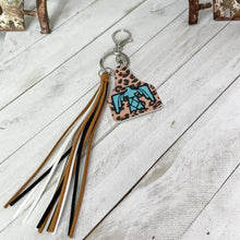 Load image into Gallery viewer, Pathfinder Keychain