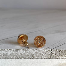 Load image into Gallery viewer, Golden Girl