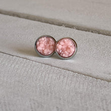 Load image into Gallery viewer, Carnation