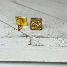 Load image into Gallery viewer, Gold Digger