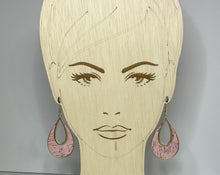 Load image into Gallery viewer, Goddess