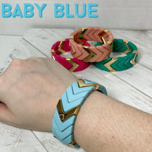 Load image into Gallery viewer, Straight Arrow Bracelet