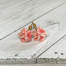 Load image into Gallery viewer, Vintage Bouquet