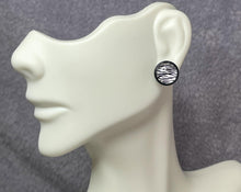 Load image into Gallery viewer, Into The Wild