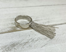 Load image into Gallery viewer, Metal Couture Ring