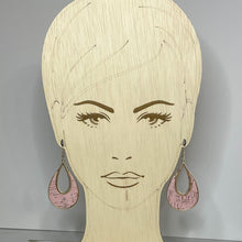 Load image into Gallery viewer, Goddess