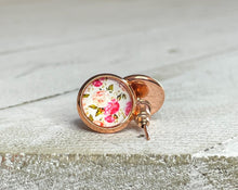 Load image into Gallery viewer, Bed of Roses