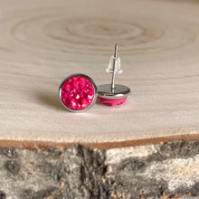 Load image into Gallery viewer, Strawberry Wine