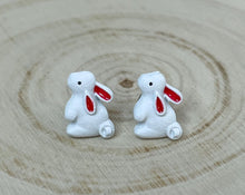 Load image into Gallery viewer, Cotton Tail