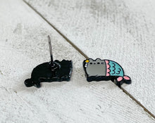 Load image into Gallery viewer, Purr-maid