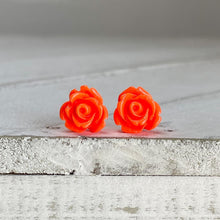 Load image into Gallery viewer, Rosebud