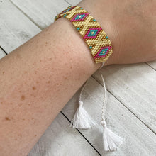 Load image into Gallery viewer, Winona Bracelet